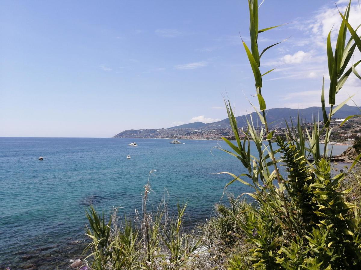 Villaggio Turistico La Vesca San Remo Exterior foto